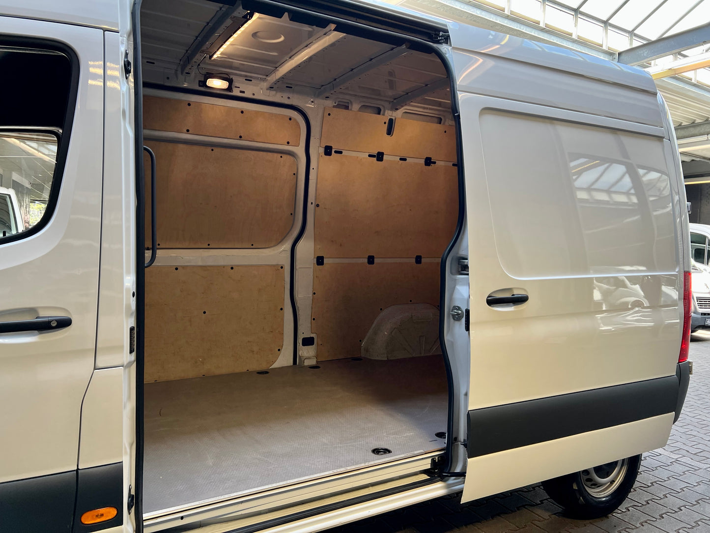 Mercedes-Benz Sprinter 314 CDI L2H2 3,5t 2x SCHIEBETÜR 1.HAND