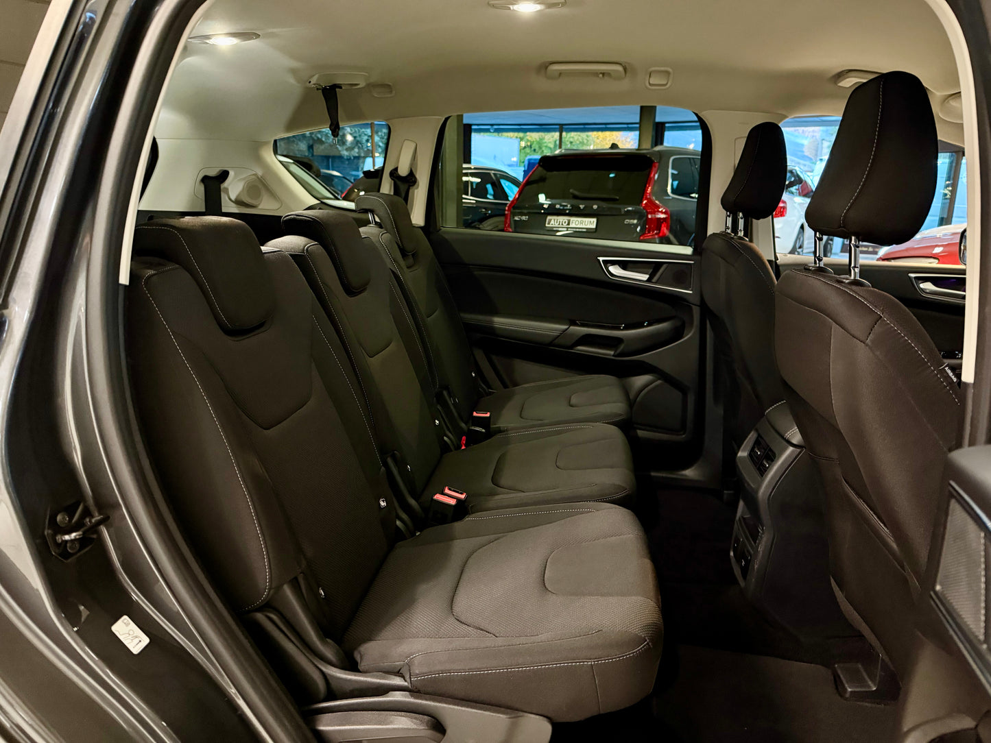 Ford S-MAX 2.0 AUT 7-SITZER LED 360CAM NAVI PDC SHZ