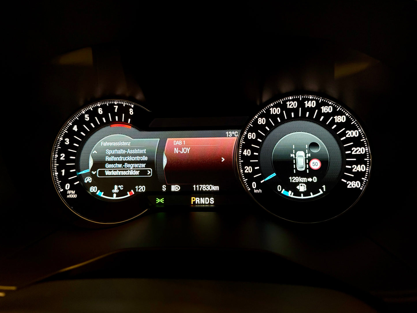 Ford S-MAX 2.0 AUT 7-SITZER LED 360CAM NAVI PDC SHZ