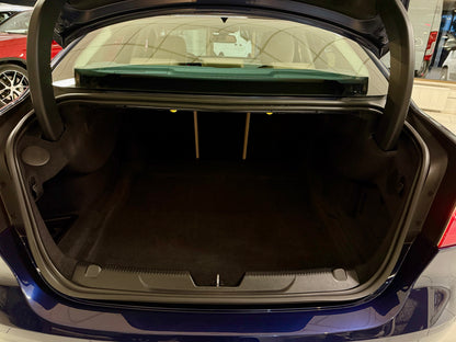 Jaguar XE 20t PRESTIGE LEDER NAVI CAM SHZ PDC LED