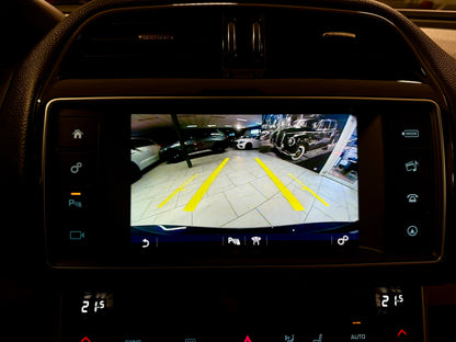 Jaguar XE 20t PRESTIGE LEDER NAVI CAM SHZ PDC LED