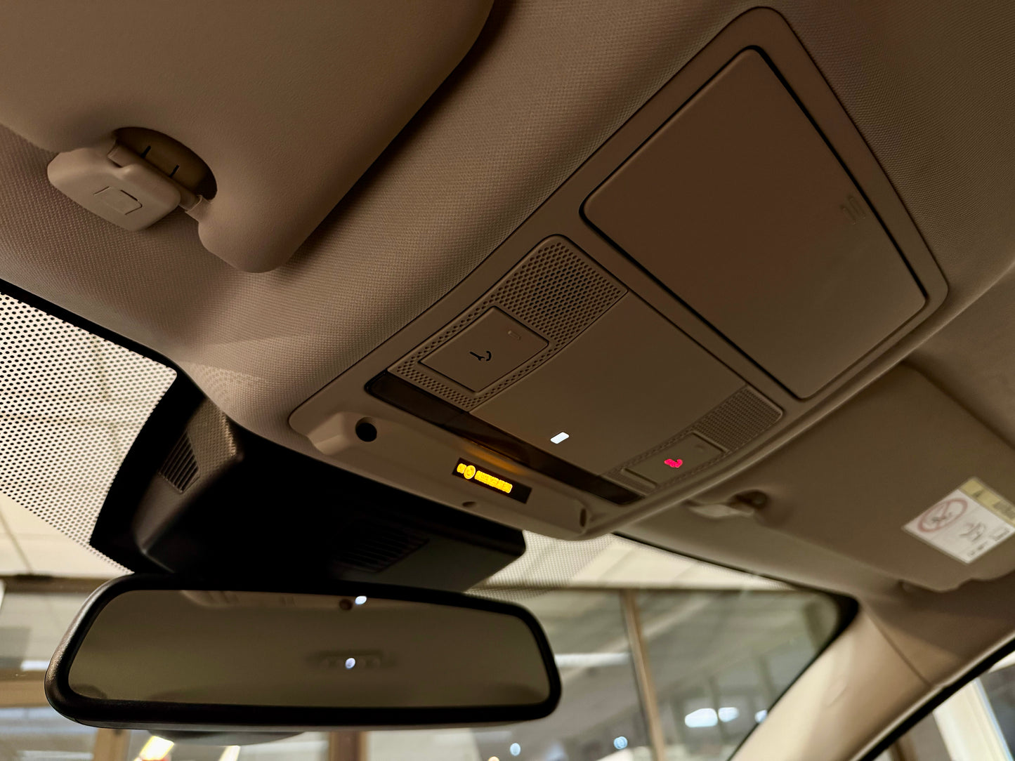 Jaguar XE 20t PRESTIGE LEDER NAVI CAM SHZ PDC LED