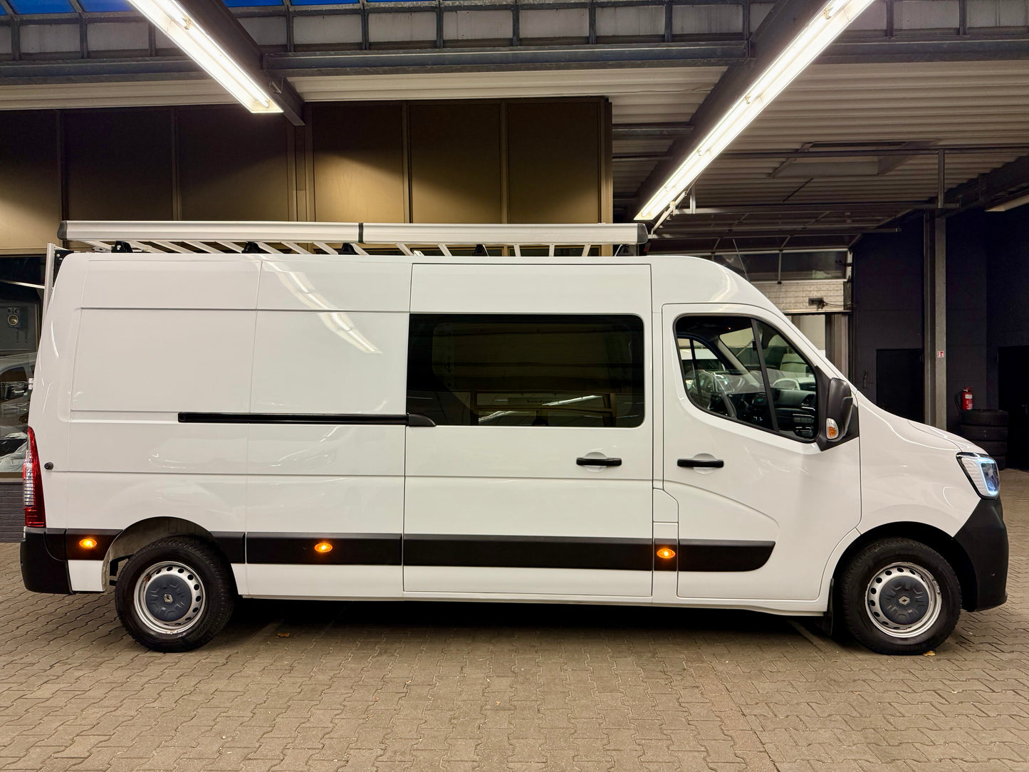 Renault Master 2.3 dCi L3H2 3,5t CAM KLIMA 3STZ TEMPOMAT