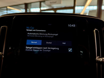 Volvo XC40 2.0 D3 R-DESIGN AUT LEDER AHK NAVI CAM SHZ