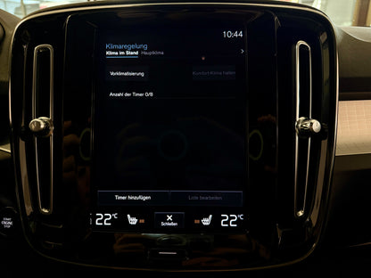 Volvo XC40 2.0 D3 R-DESIGN AUT LEDER AHK NAVI CAM SHZ