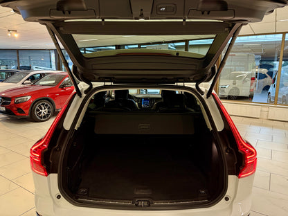Volvo XC60 2.0 D4 INSCRIPTION LEDER LED H/K KAMERA SHZ