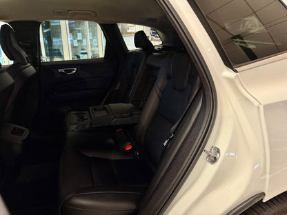 Volvo XC60 2.0 D4 INSCRIPTION LEDER LED H/K KAMERA SHZ