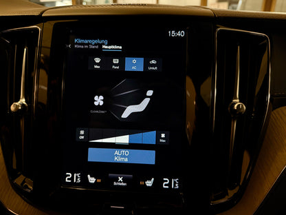 Volvo XC60 2.0 D4 INSCRIPTION LEDER LED H/K KAMERA SHZ