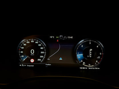 Volvo XC60 2.0 D4 INSCRIPTION LEDER LED H/K KAMERA SHZ