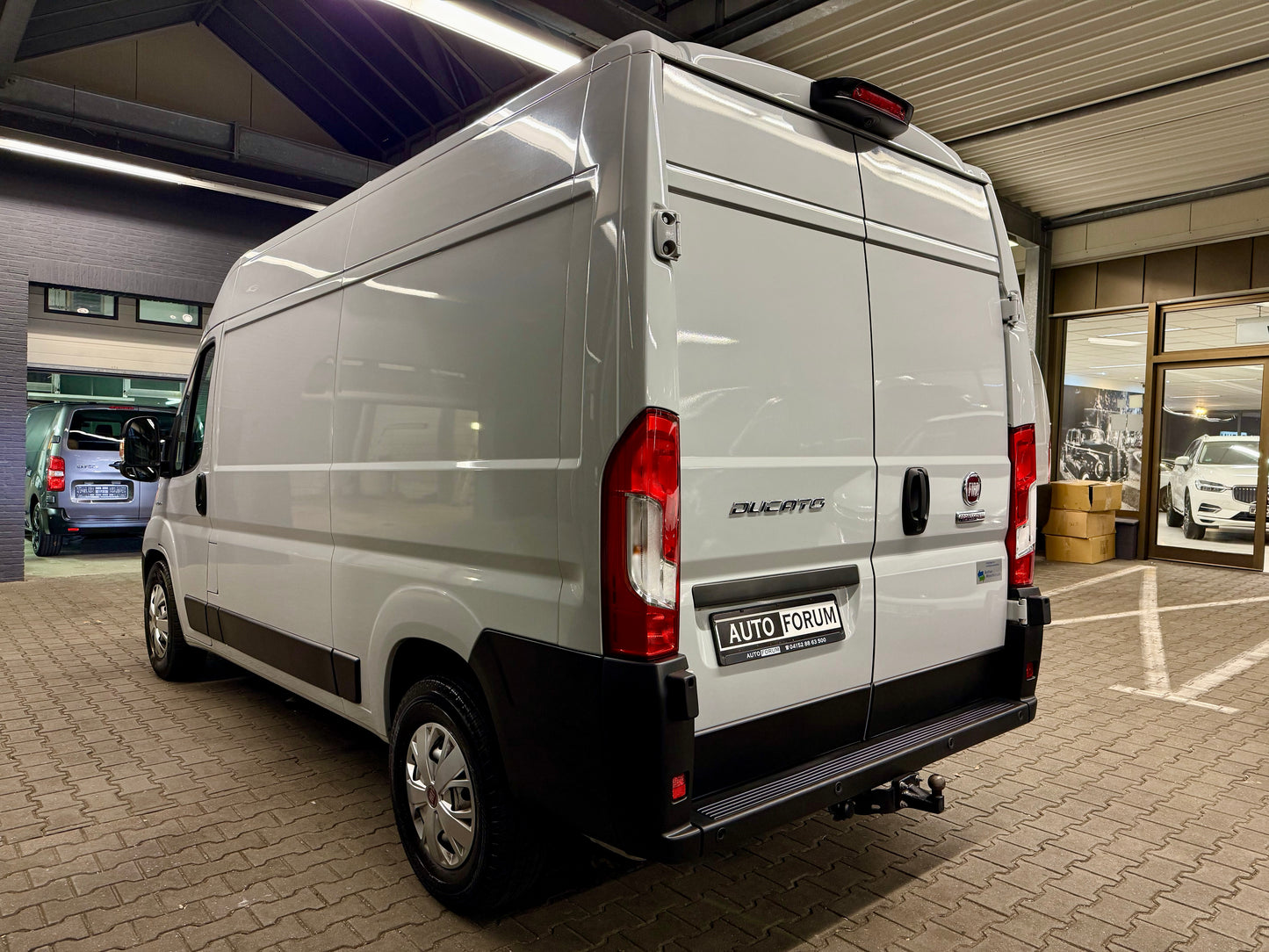 Fiat Ducato 2.3 D L2H2 AUTOMATIK AHK KLIMA CAM STANDHZG