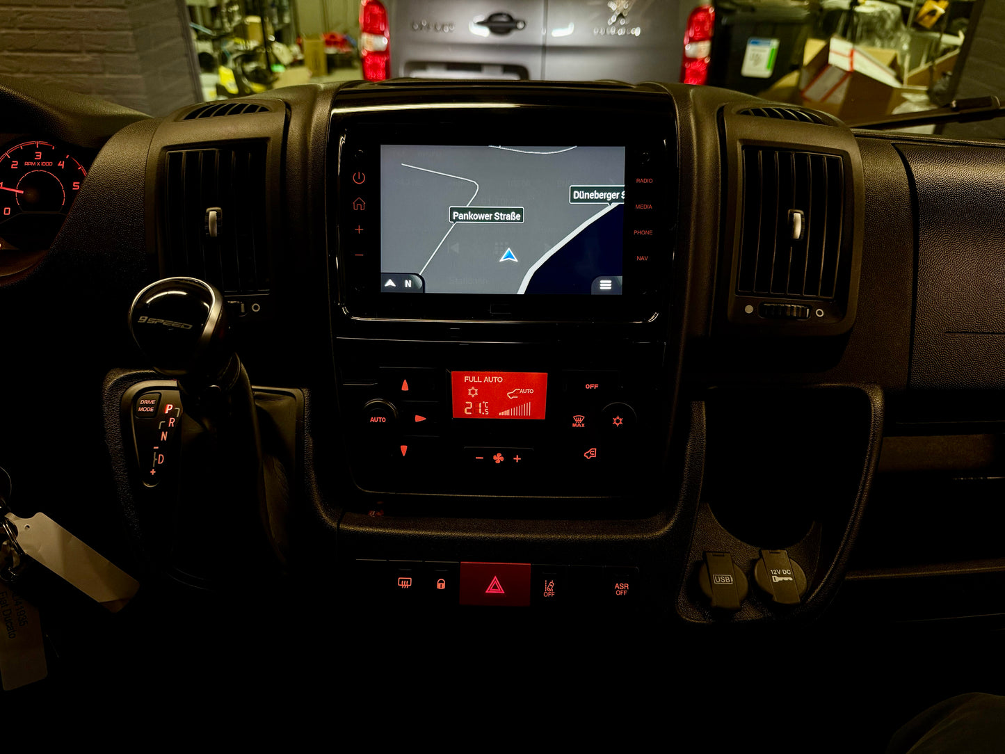 Fiat Ducato 2.3 D L2H2 AUTOMATIK AHK KLIMA CAM STANDHZG