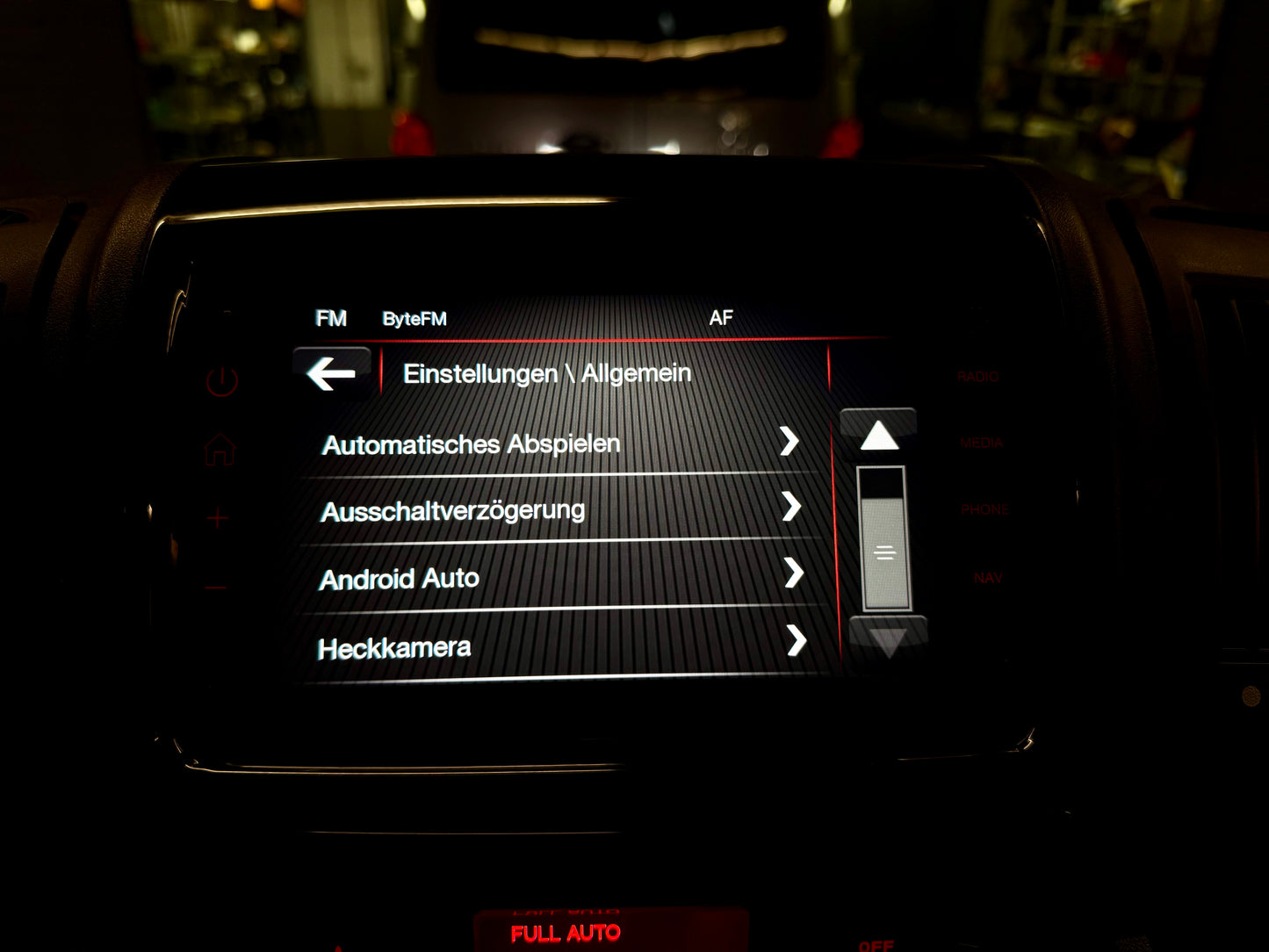 Fiat Ducato 2.3 D L2H2 AUTOMATIK AHK KLIMA CAM STANDHZG