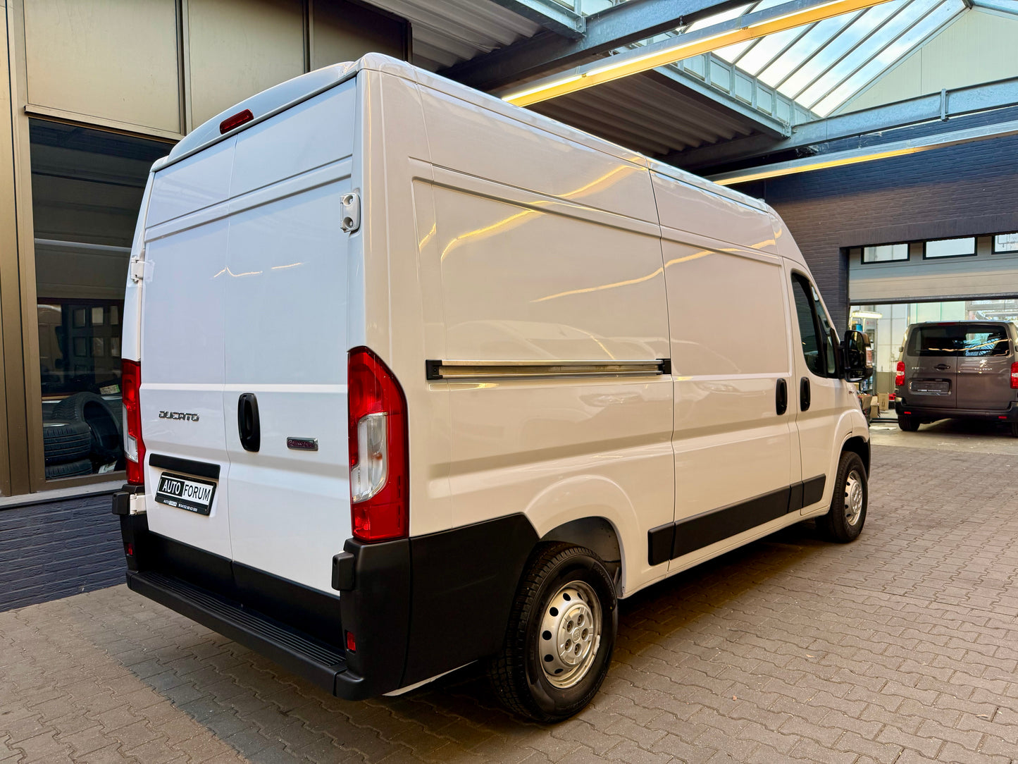 Fiat Ducato 2.3 D L2H2 3-SITZER 3,0t 1.HAND