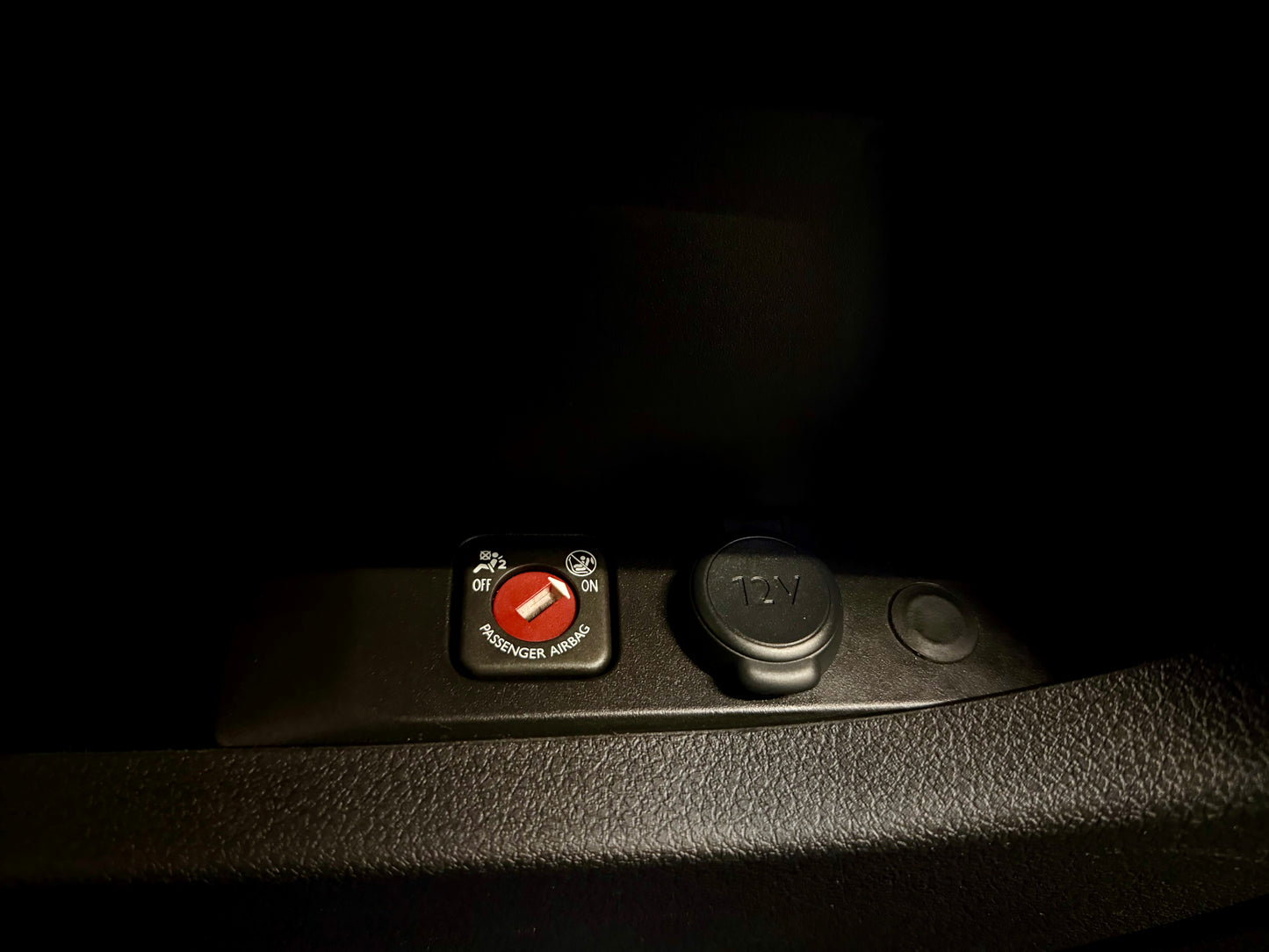 Peugeot Expert 2.0 HDi L2 AUTOMATIK 3SITZ KLIMA PDC DAB