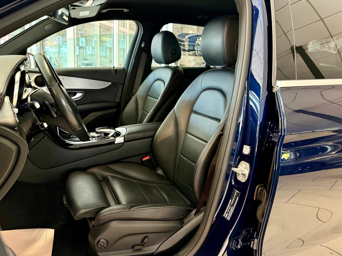 Mercedes-Benz GLC 250 4M EXCLUSIVE LEDER LED COMAND KAMERA PDC