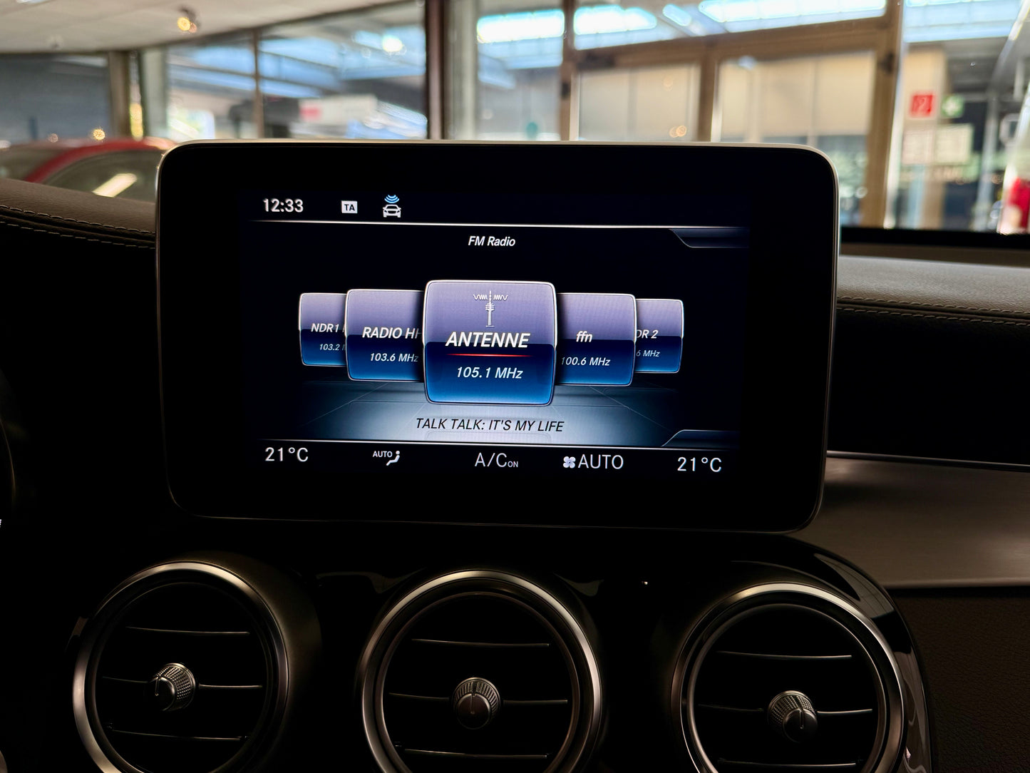 Mercedes-Benz GLC 250 4M EXCLUSIVE LEDER LED COMAND KAMERA PDC