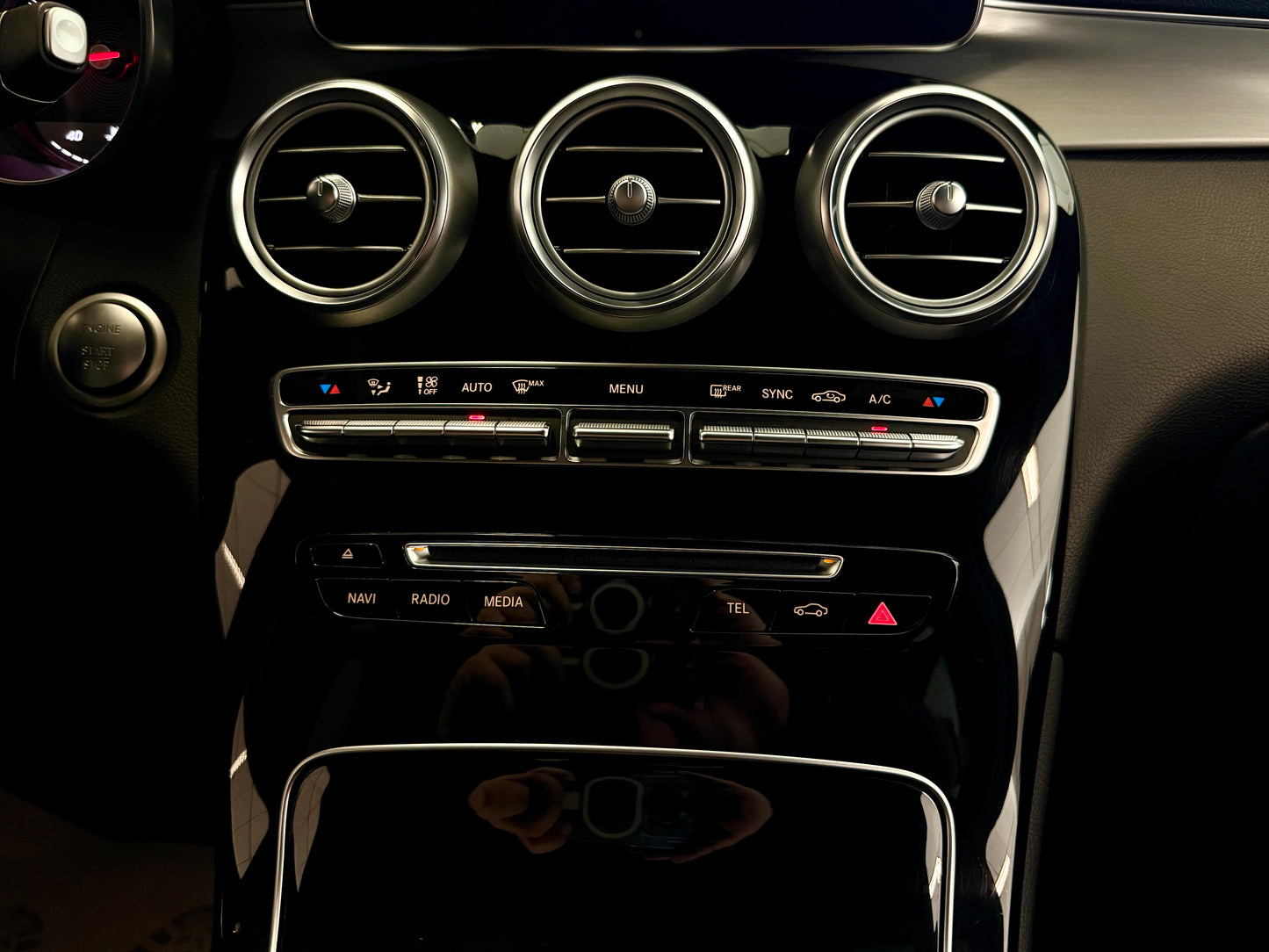 Mercedes-Benz GLC 250 4M EXCLUSIVE LEDER LED COMAND KAMERA PDC