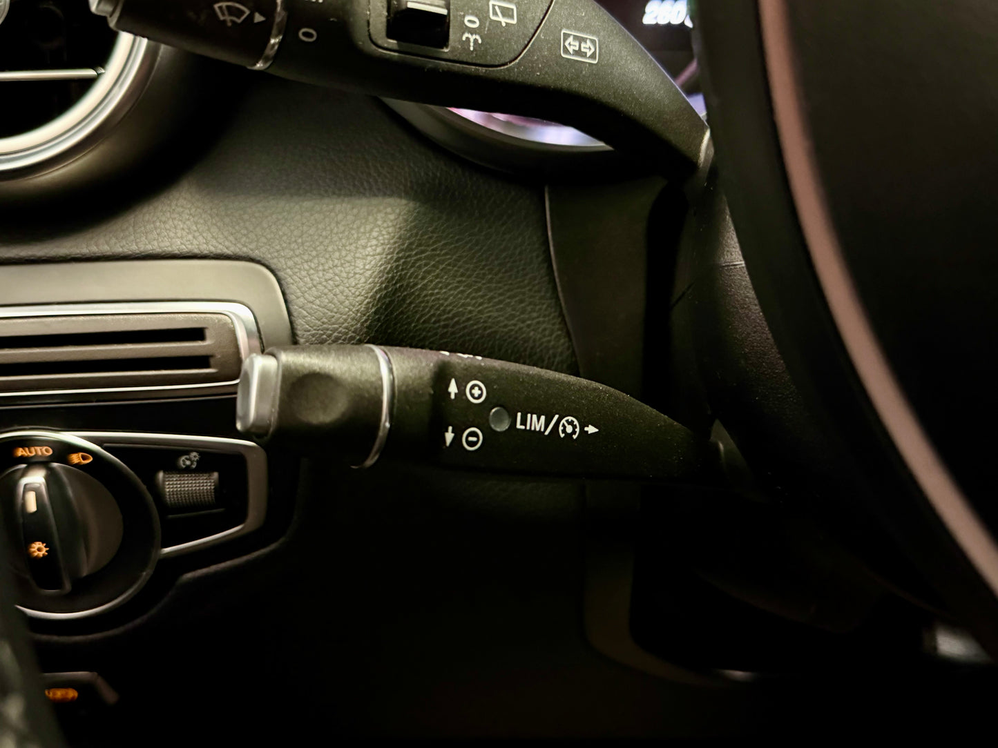 Mercedes-Benz GLC 250 4M EXCLUSIVE LEDER LED COMAND KAMERA PDC