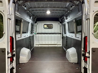 Fiat Ducato 2.3 D L5H2 AUTOMATIK VERGLAST AHK CAM PDC