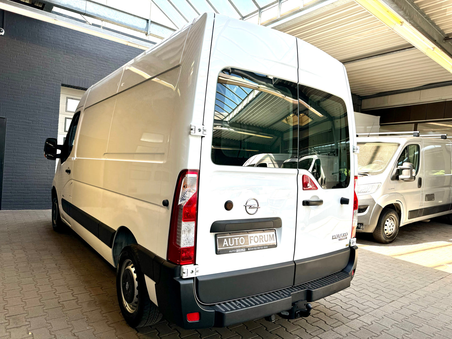 Opel Movano 2.3 CDTI L2H2 KLIMA AHK CAM 3,5t 3-SITZER