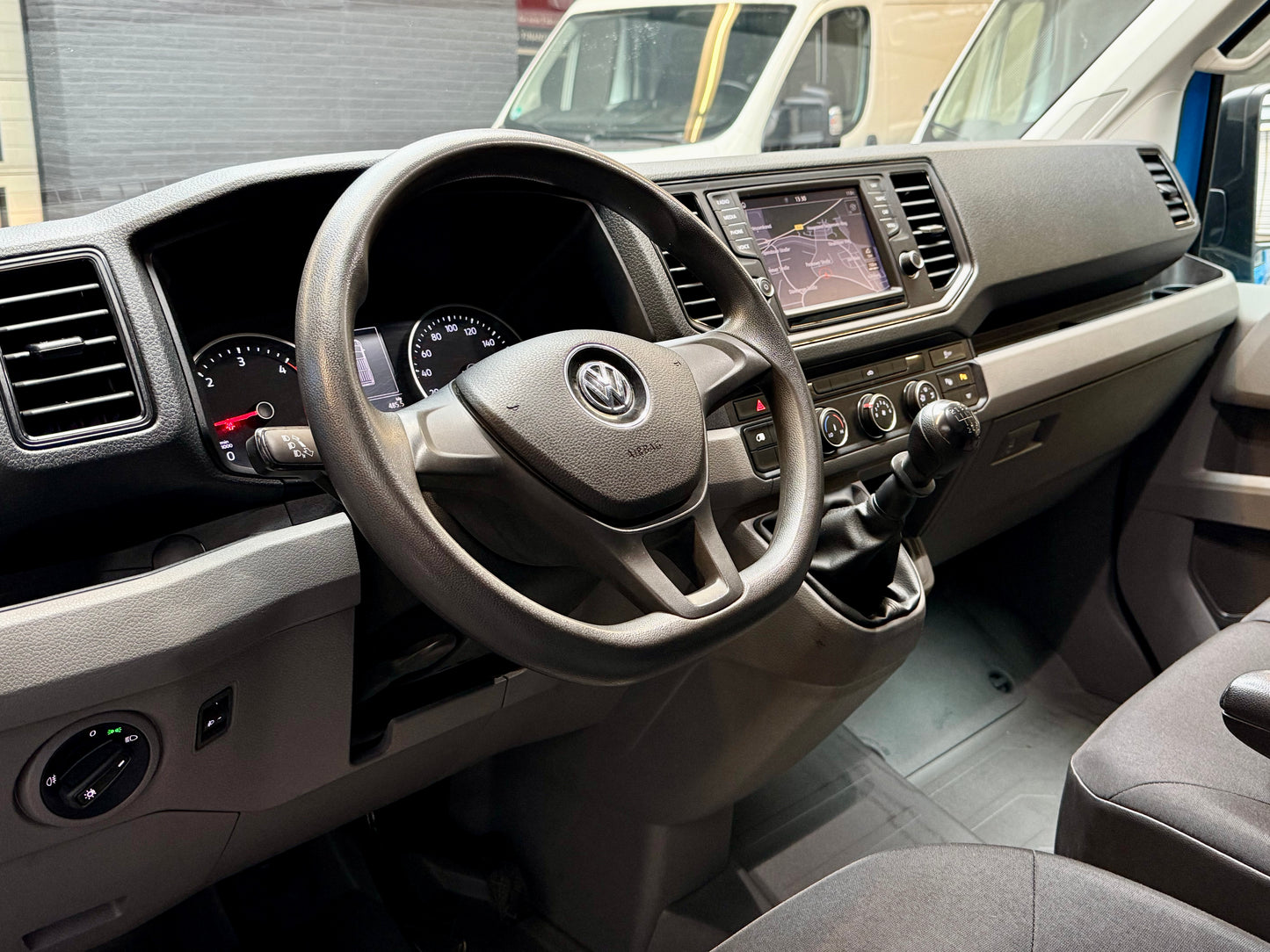 Volkswagen Crafter 2.0 TDI L3H2 3,5t AHK NAVI KAMERA PDC