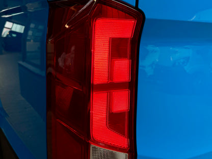 Volkswagen Crafter 2.0 TDI L3H2 3,5t AHK NAVI KAMERA PDC