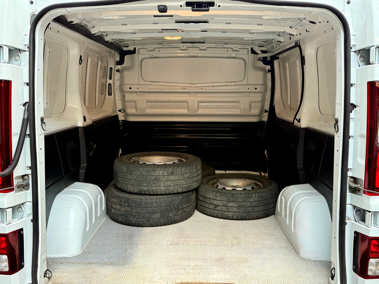 Fiat Talento 1.6 D L1H1 NAVI AHK KLIMA CAM TEMPOMAT