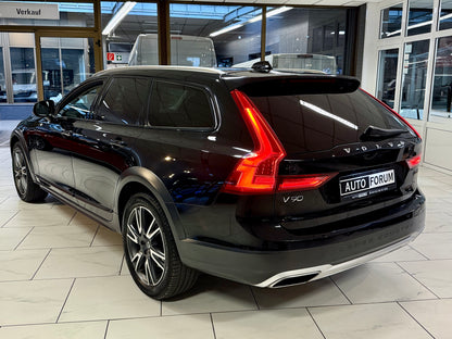 Volvo V90 2.0 D5 CC AWD AUT AHK LEDER LED SHZ CAM PDC