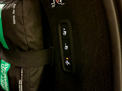 Volvo V90 2.0 D5 CC AWD AUT AHK LEDER LED SHZ CAM PDC