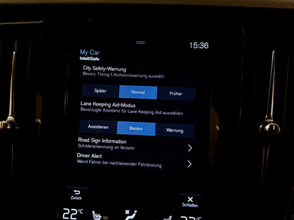 Volvo V90 2.0 D5 CC AWD AUT AHK LEDER LED SHZ CAM PDC