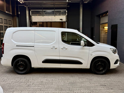 Opel Combo 1.5 CDTI XL L2 AUTOMATIK AHK KLIMA PDC USB