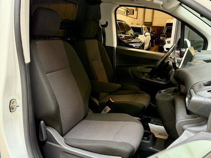 Opel Combo 1.5 CDTI XL L2 AUTOMATIK AHK KLIMA PDC USB