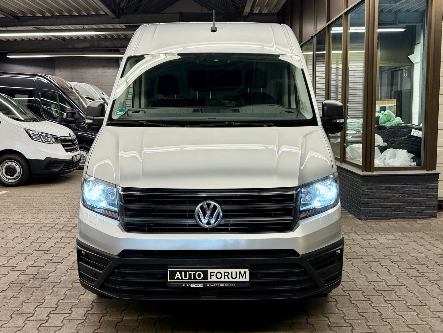 Volkswagen Crafter 2.0 TDI L4H3 AUTOMATIK 3,5t AHK NAVI CAM
