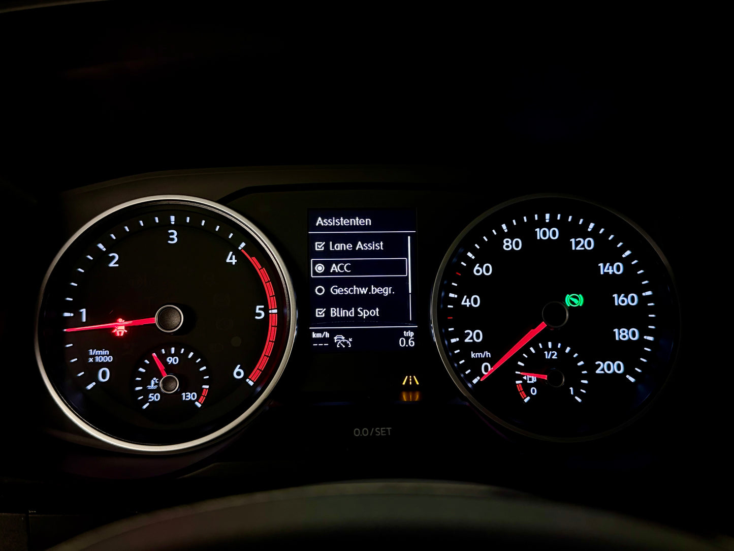 Volkswagen Crafter 2.0 TDI L4H3 AUTOMATIK 3,5t AHK NAVI CAM