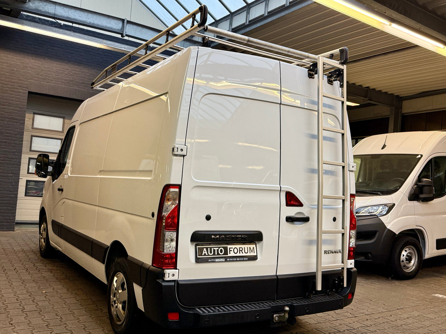Renault Master 2.3 dCi L2H2 3,5t AHK KLIMA CAM TEMPOMAT