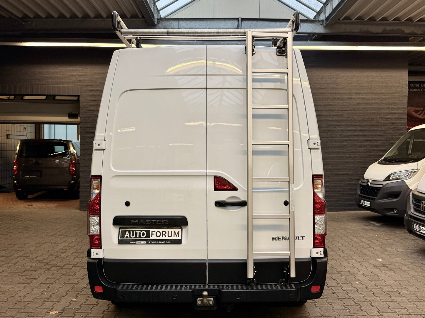 Renault Master 2.3 dCi L2H2 3,5t AHK KLIMA CAM TEMPOMAT