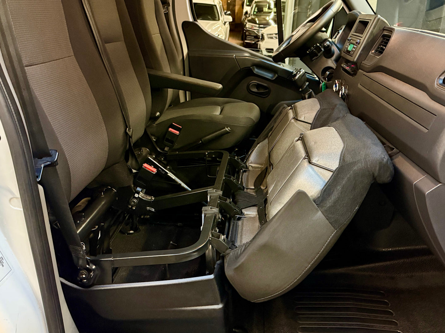 Renault Master 2.3 dCi L2H2 3,5t AHK KLIMA CAM TEMPOMAT