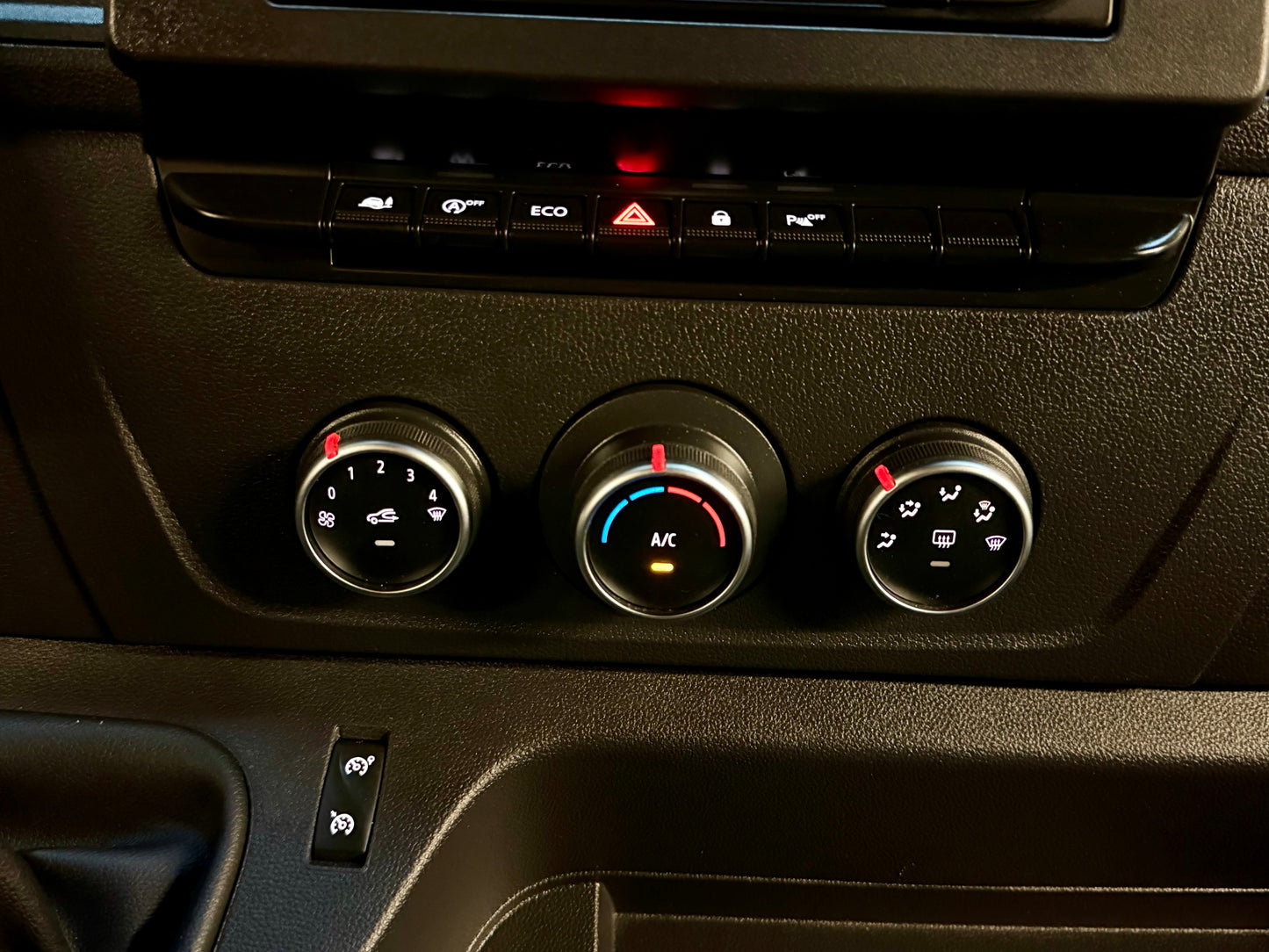 Renault Master 2.3 dCi L2H2 3,5t AHK KLIMA CAM TEMPOMAT