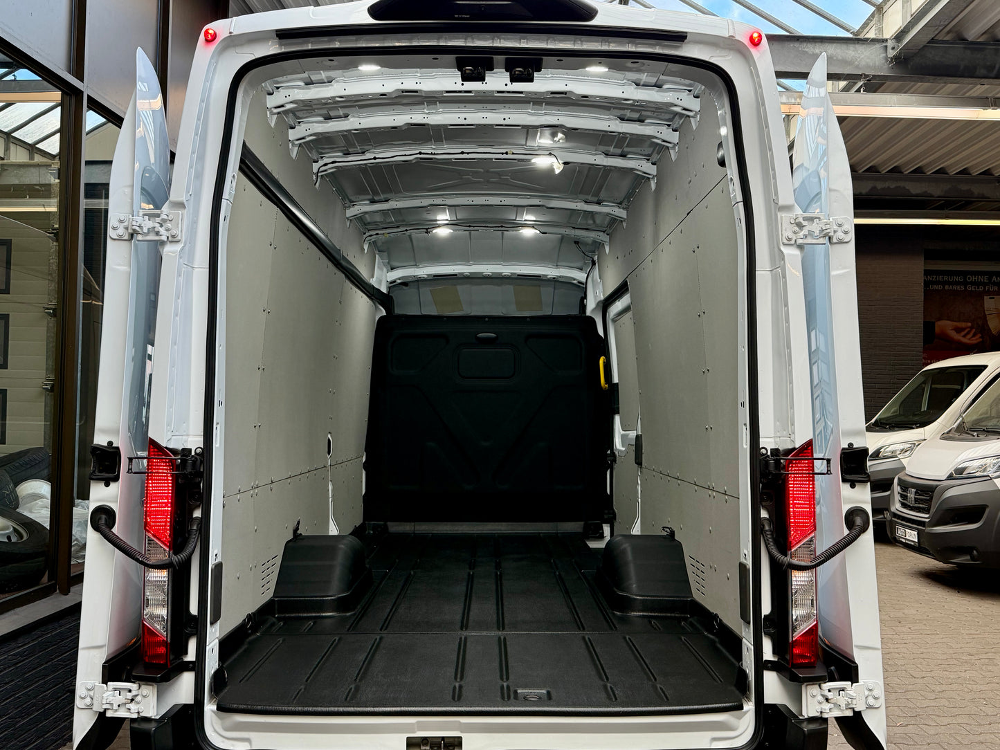 Ford Transit 2.0 D L4H3 3,5t ZWILLING AHK KLIMA KAMERA