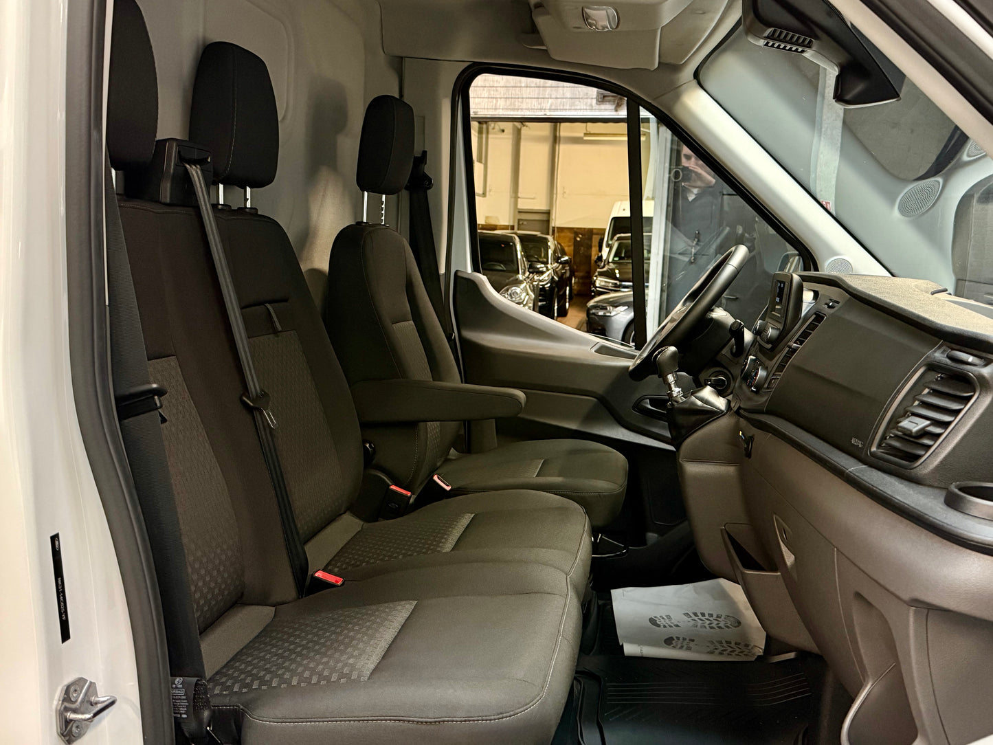 Ford Transit 2.0 D L4H3 3,5t ZWILLING AHK KLIMA KAMERA