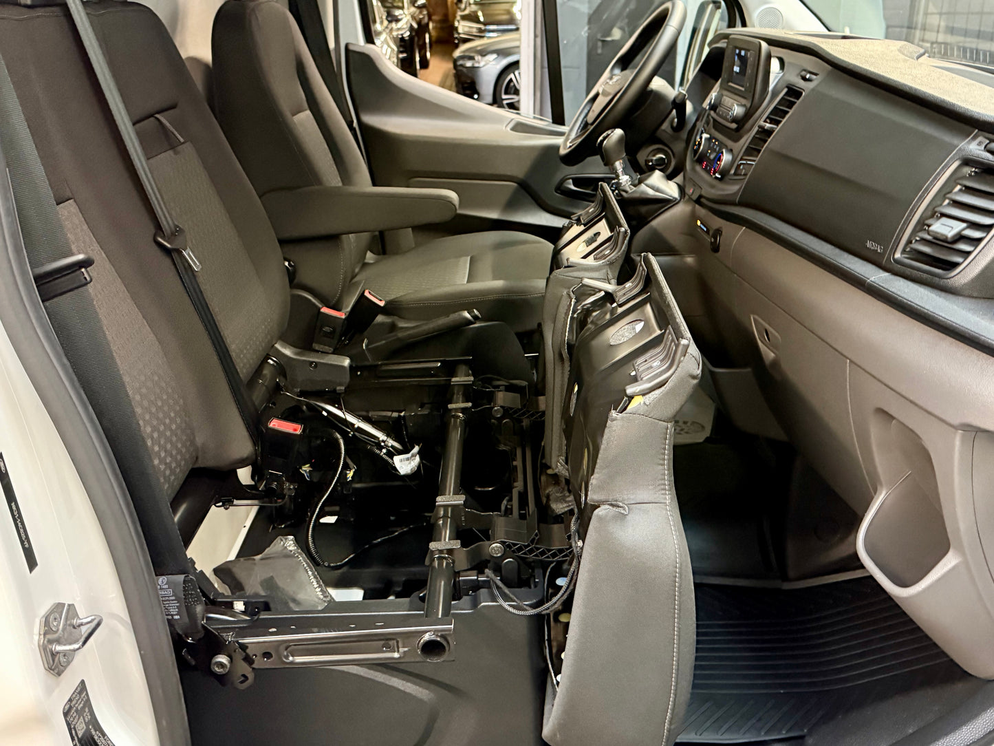 Ford Transit 2.0 D L4H3 3,5t ZWILLING AHK KLIMA KAMERA