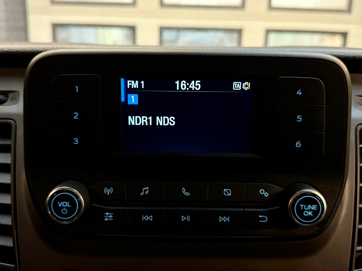 Ford Transit 2.0 D L4H3 3,5t ZWILLING AHK KLIMA KAMERA