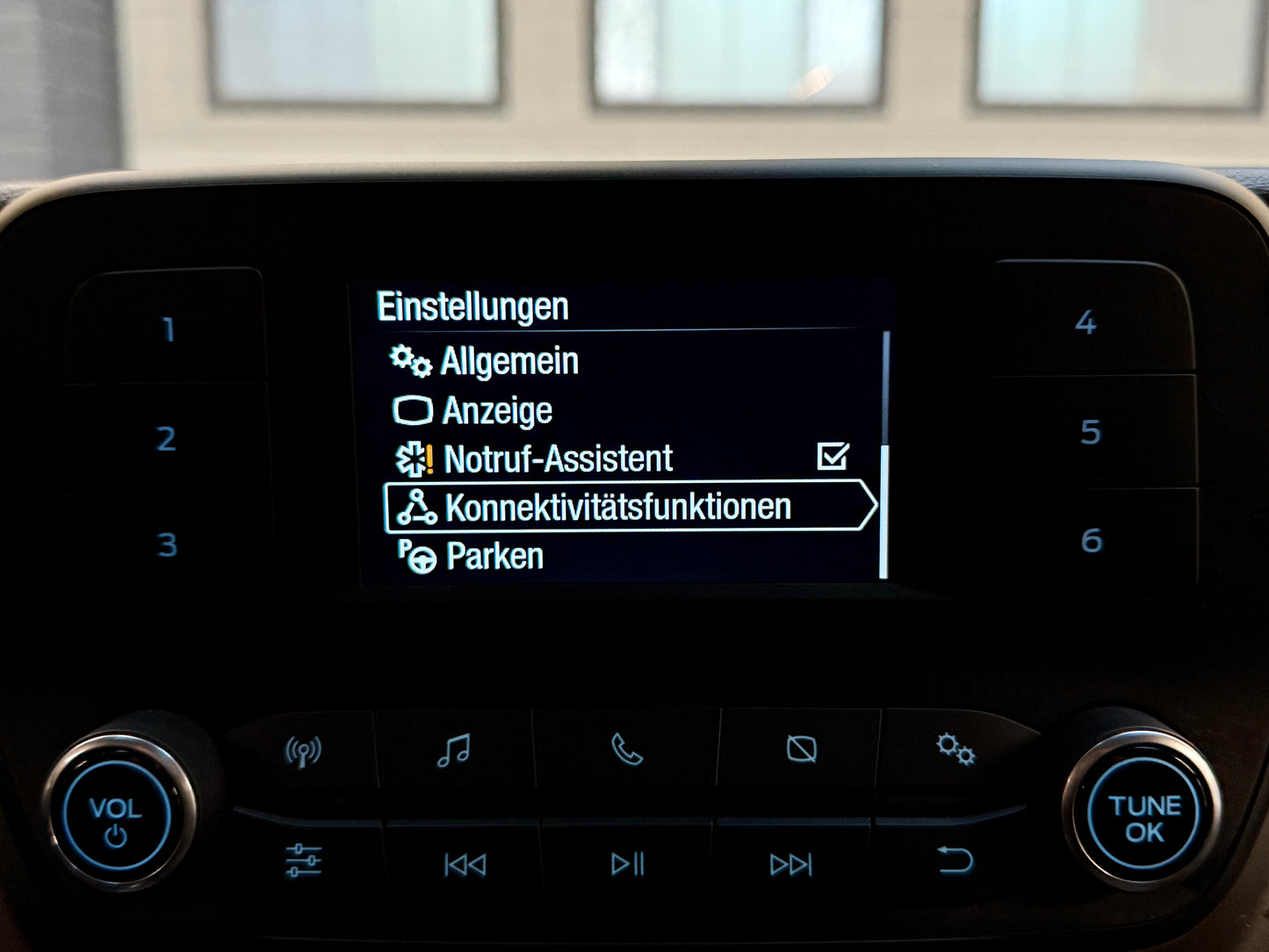 Ford Transit 2.0 D L4H3 3,5t ZWILLING AHK KLIMA KAMERA