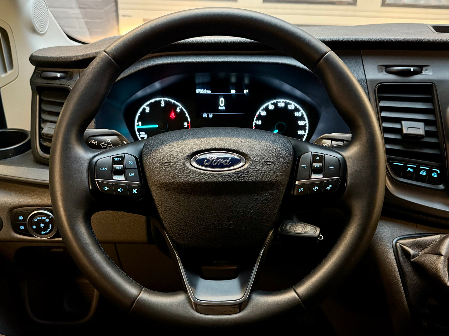 Ford Transit 2.0 D L4H3 3,5t ZWILLING AHK KLIMA KAMERA