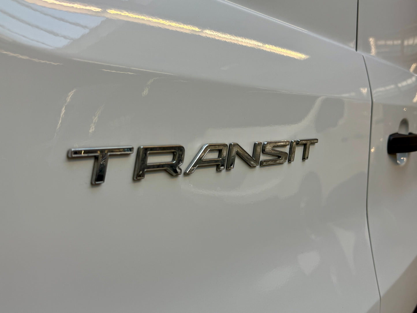 Ford Transit 2.0 D L4H3 3,5t ZWILLING AHK KLIMA KAMERA