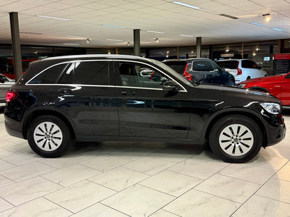 Mercedes-Benz GLC 200 4M EXCLUSIVE LED LEDER AHK PDC SHZ NAVI