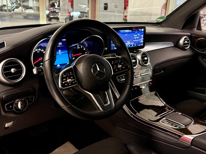 Mercedes-Benz GLC 200 4M EXCLUSIVE LED LEDER AHK PDC SHZ NAVI