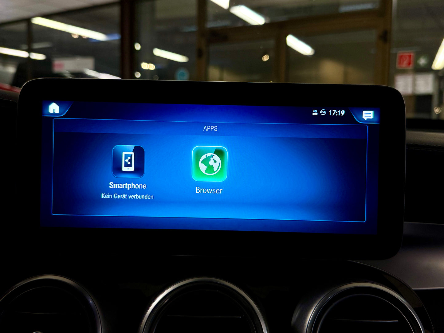 Mercedes-Benz GLC 200 4M EXCLUSIVE LED LEDER AHK PDC SHZ NAVI