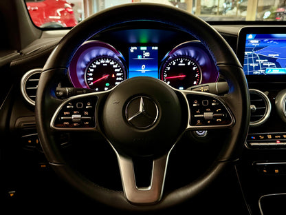Mercedes-Benz GLC 200 4M EXCLUSIVE LED LEDER AHK PDC SHZ NAVI