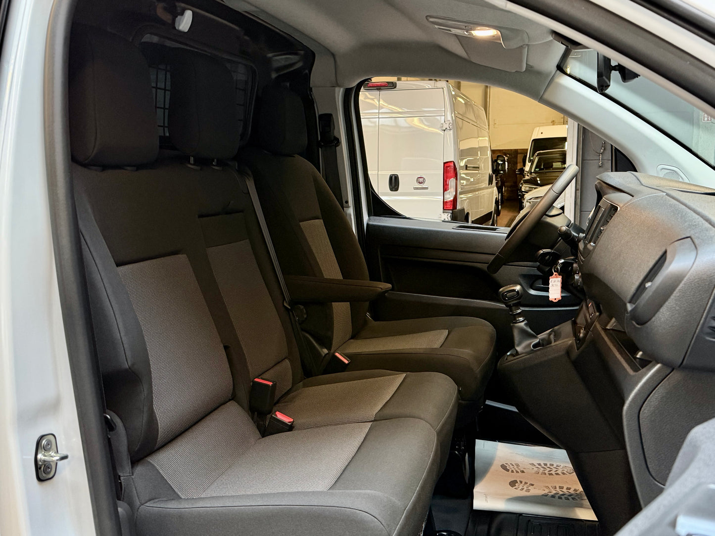 Toyota ProAce 2.0 D L2 MEISTER NAVI KLIMA TEMPOMAT PDC